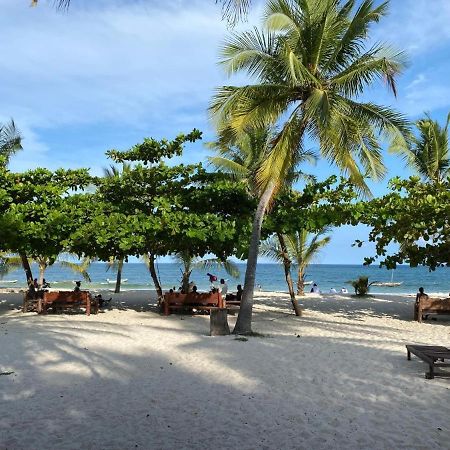 Restful Beach Front Studio-Diani Apartment เดียนีบีช ภายนอก รูปภาพ